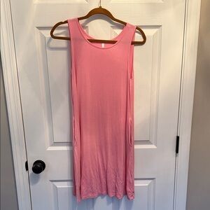 Women’s Size M Pink Sleeveless Midi Dress